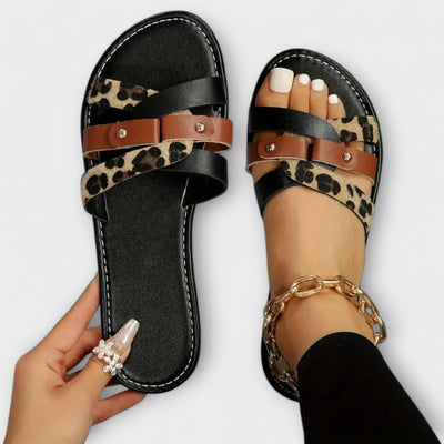 Sandalias de leopardo
